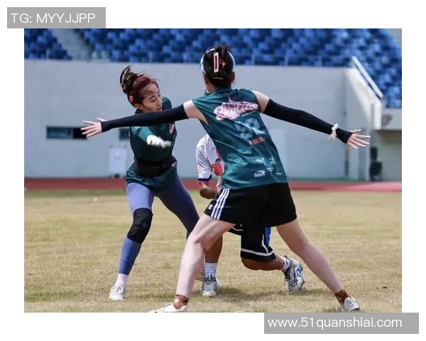 刘强的网球人生深度对话探索运动与商业的交汇点 刘强的网球人生深度对话探索运动与商业的交汇点