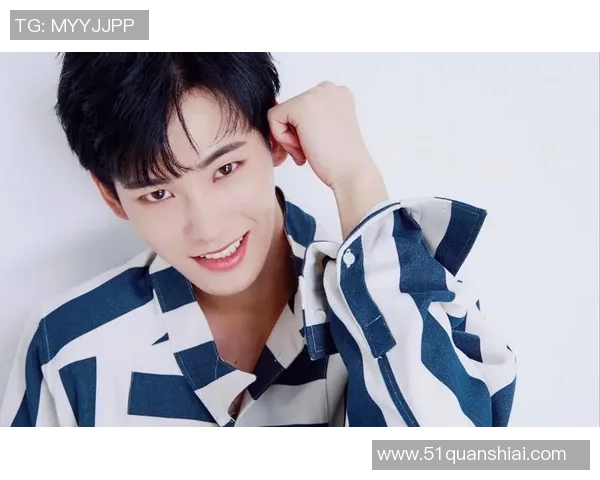 姚明明在舞台上翩翩起舞展现魅力与风采引发观众热烈掌声与喝彩