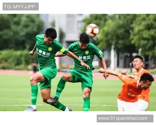 武汉篮球队节奏变革引发热议球迷期待新战术带来新辉煌